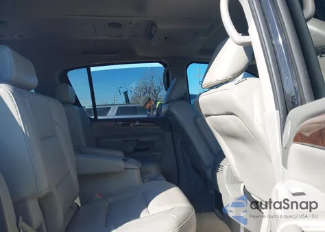 2010 Nissan Armada Platinum z USA, uszkodzony, nr VIN 5N1BA0NF4AN603388